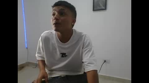 yissus_20 online show from 8, 4, 2026