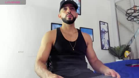 Yiyo online show from 28, 2, 2025