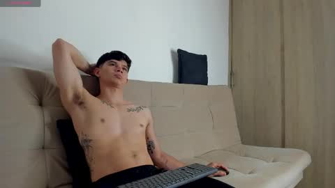 yizus_bonz online show from 7, 5, 2026