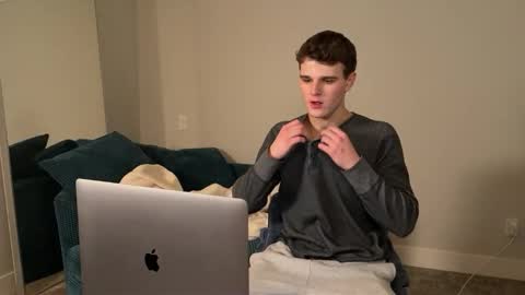 Snapshot of yngdesire1 chatting on 23, 12, 2025 yngdesire1 online show from 23, 12, 2025