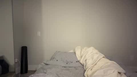 Snapshot of yngdesire1 chatting on 11, 1, 2026 yngdesire1 online show from 11, 1, 2026