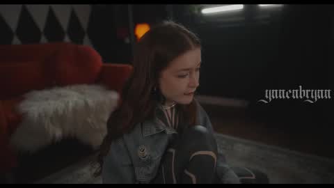 Snapshot of ynnenbrynn chatting on 4, 3, 2026 ynnenbrynn online show from 4, 3, 2026