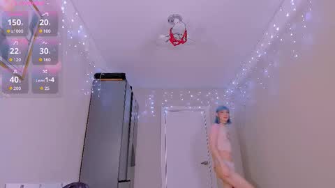 Mikaella - Mika online show from 18, 2, 2026