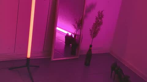 yoka_paradoxxx online show from 23, 12, 2025