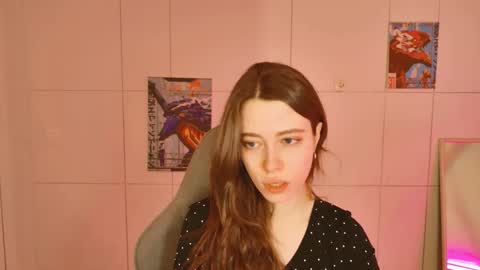 yoka_paradoxxx online show from 4, 3, 2026