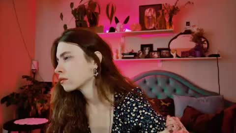 yoka_paradoxxx online show from 6, 8, 2026