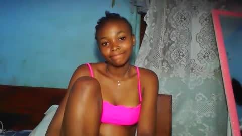 yolandrina90 online show from 27, 10, 2025