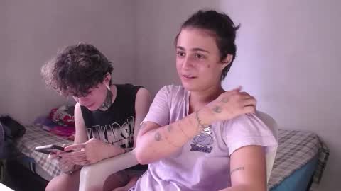 Little Mike Independent model online show from 9, 10, 2025