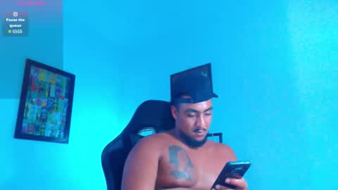 Snapshot of yosoy_enzo2020 chatting on 2, 3, 2026 Enzo online show from 2, 3, 2026