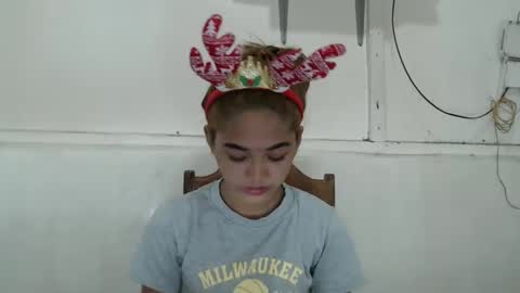 Snapshot of yosufloversweet chatting on 12, 12, 2024 fin online show from 12, 12, 2024