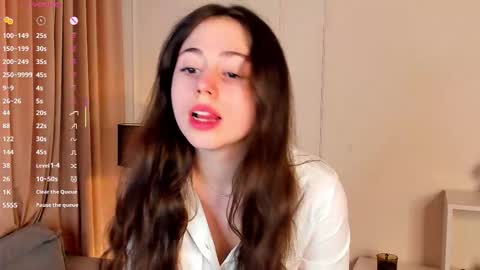 Snapshot of you_fell_in_love chatting on 16, 9, 2025 Elizabeth brunette -- Darline blonde  online show from 16, 9, 2025