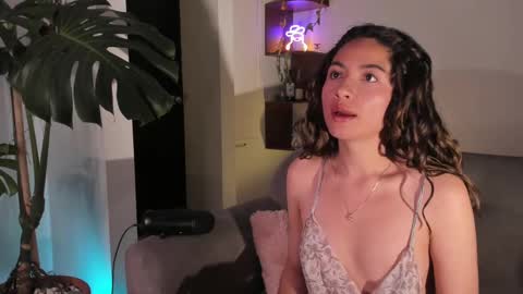 Snapshot of you_y0ung_pervert chatting on 18, 2, 2025 Mar  online show from 18, 2, 2025