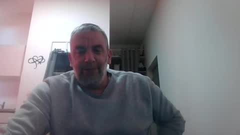 CrayZio online show from 6, 2, 2026