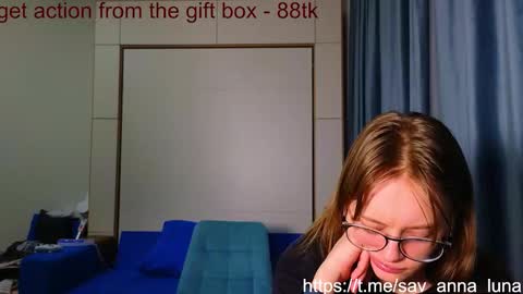 Snapshot of younona chatting on 20, 3, 2026 Anna and Luna online show from 20, 3, 2026