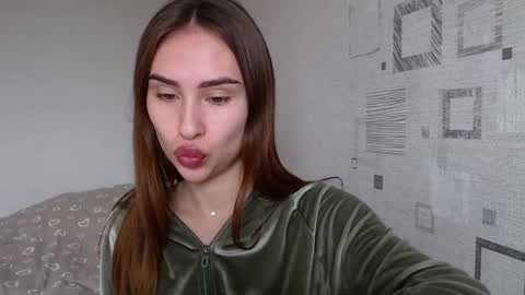 Snapshot of your_ameliaa chatting on 10, 4, 2026 Amelia online show from 10, 4, 2026