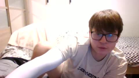 Snapshot of your_boyfriend123 chatting on 23, 6, 2026 Max online show from 23, 6, 2026