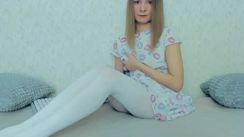 Lily online show from 7, 1, 2025