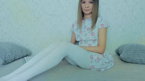 Lily online show from 7, 2, 2025