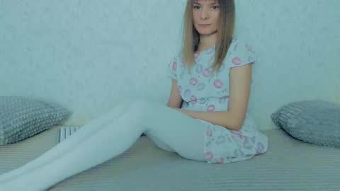 Lily online show from 27, 2, 2025