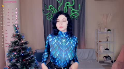 Lina online show from 30, 12, 2024