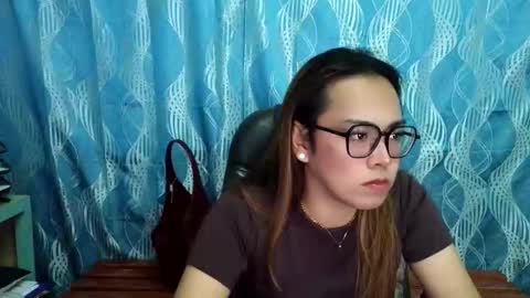 your_dreamgirlxxx69 online show from 24, 9, 2025