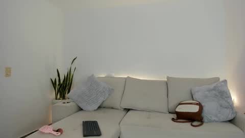 Eliza online show from 19, 2, 2025