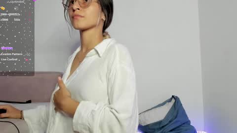 Snapshot of your_lilacute1 chatting on 9, 2, 2025 Lila  online show from 9, 2, 2025