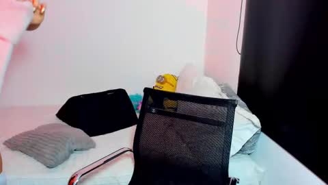 your_little_ online show from 25, 9, 2025