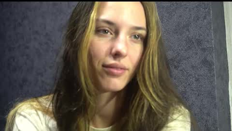 Meri  online show from 4, 12, 2025