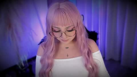 Cami independent model online show from 8, 2, 2026