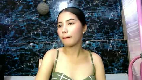 Snapshot of your_petite_miah07 chatting on 23, 2, 2026 your_petite_miah07 online show from 23, 2, 2026