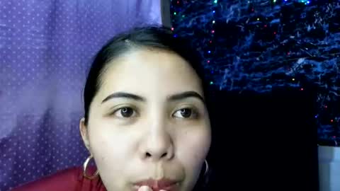 Snapshot of your_petite_miah07 chatting on 2, 3, 2026 your_petite_miah07 online show from 2, 3, 2026