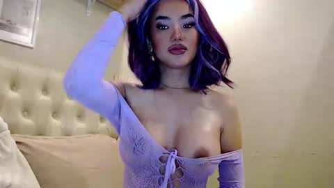 Snapshot of your_pov chatting on 25, 4, 2026 Lena online show from 25, 4, 2026