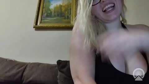 Roxy online show from 27, 7, 2026