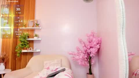 Snapshot of your_sissytrans chatting on 5, 8, 2026 NATASHA online show from 5, 8, 2026