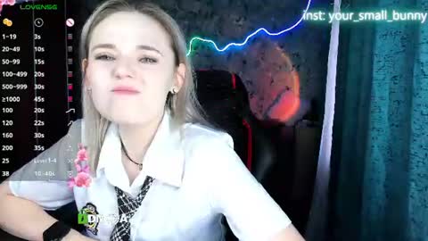 Molly online show from 3, 8, 2026