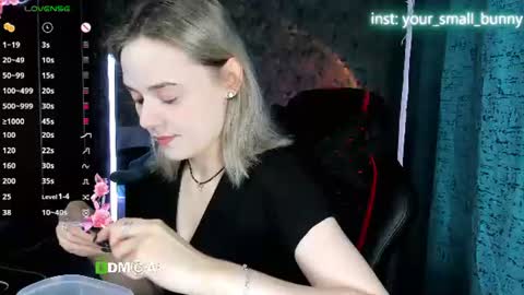 Molly online show from 4, 8, 2026