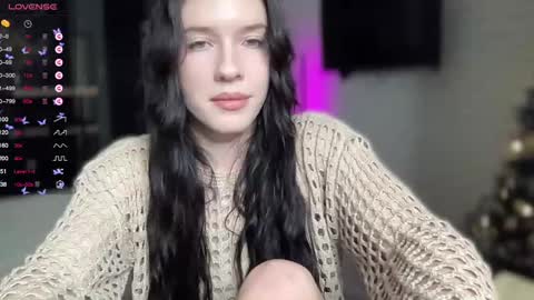 Mia  online show from 31, 1, 2025