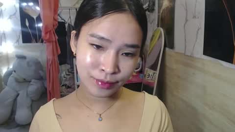 your_twinkletoes18 online show from 16, 3, 2026