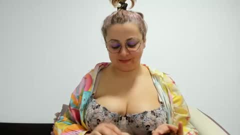 Your Victoria online show from 9, 1, 2025