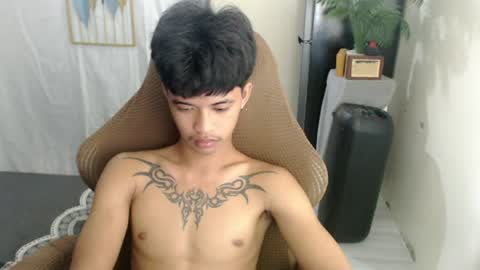 yourasian_eric online show from 14, 7, 2026