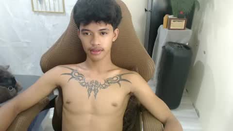 yourasian_eric online show from 17, 7, 2026