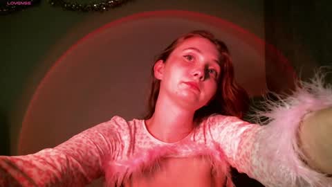 creamysister online show from 24, 12, 2024