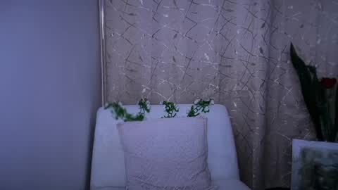 yourcutemolly__ online show from 14, 5, 2026