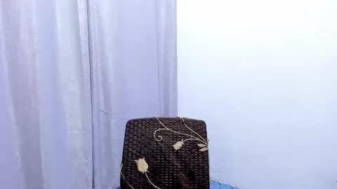 3hi im  Angel glad to see you  3 online show from 30, 1, 2025