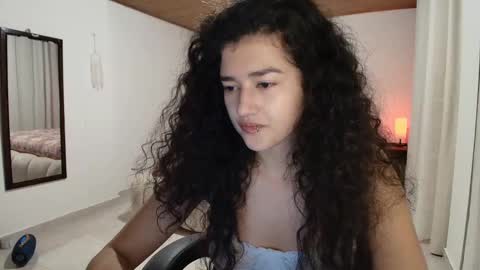 yourdreamgirl2025 online show from 31, 10, 2025