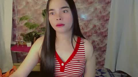 Snapshot of yourdreamgirljenelyn chatting on 18, 5, 2026 Alice online show from 18, 5, 2026