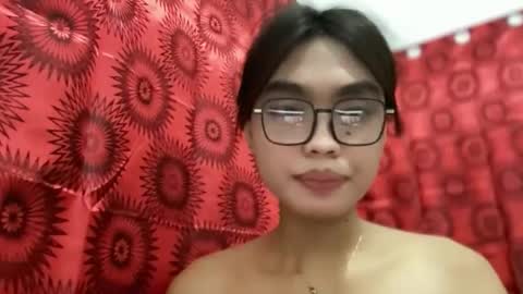 yourehot_sedny online show from 13, 5, 2026