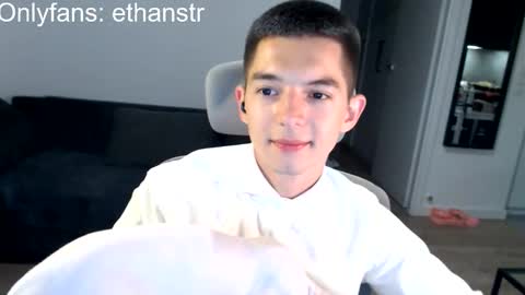 Snapshot of yourethan chatting on 16, 9, 2025 yourethan online show from 16, 9, 2025