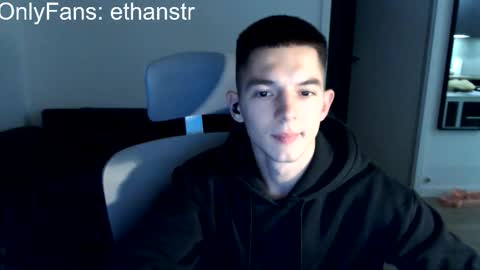 Snapshot of yourethan chatting on 13, 10, 2025 yourethan online show from 13, 10, 2025